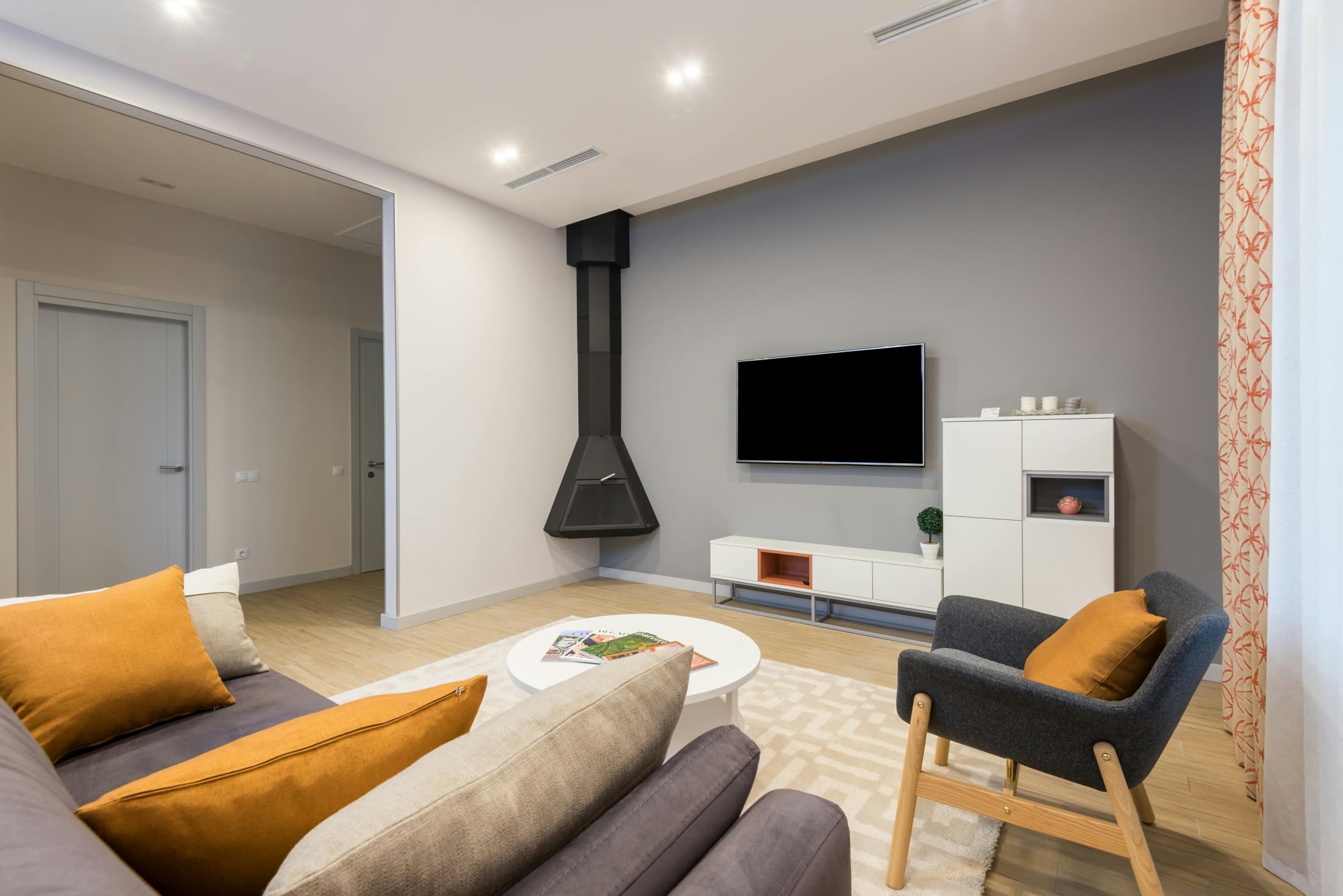 Contemporary Kolkata Apartment